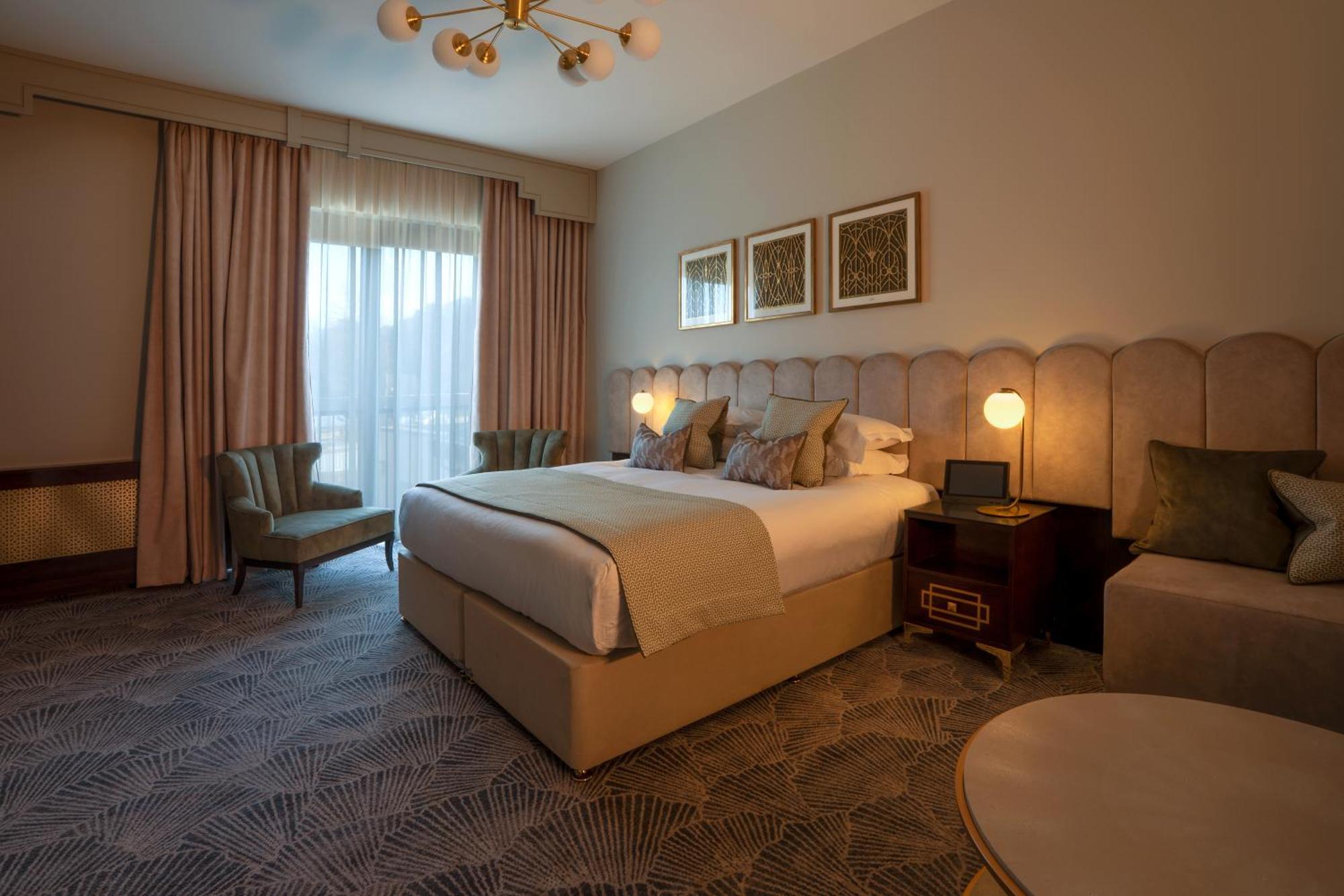 Crossbasket Castle Hotel & Restaurant High Blantyre المظهر الخارجي الصورة